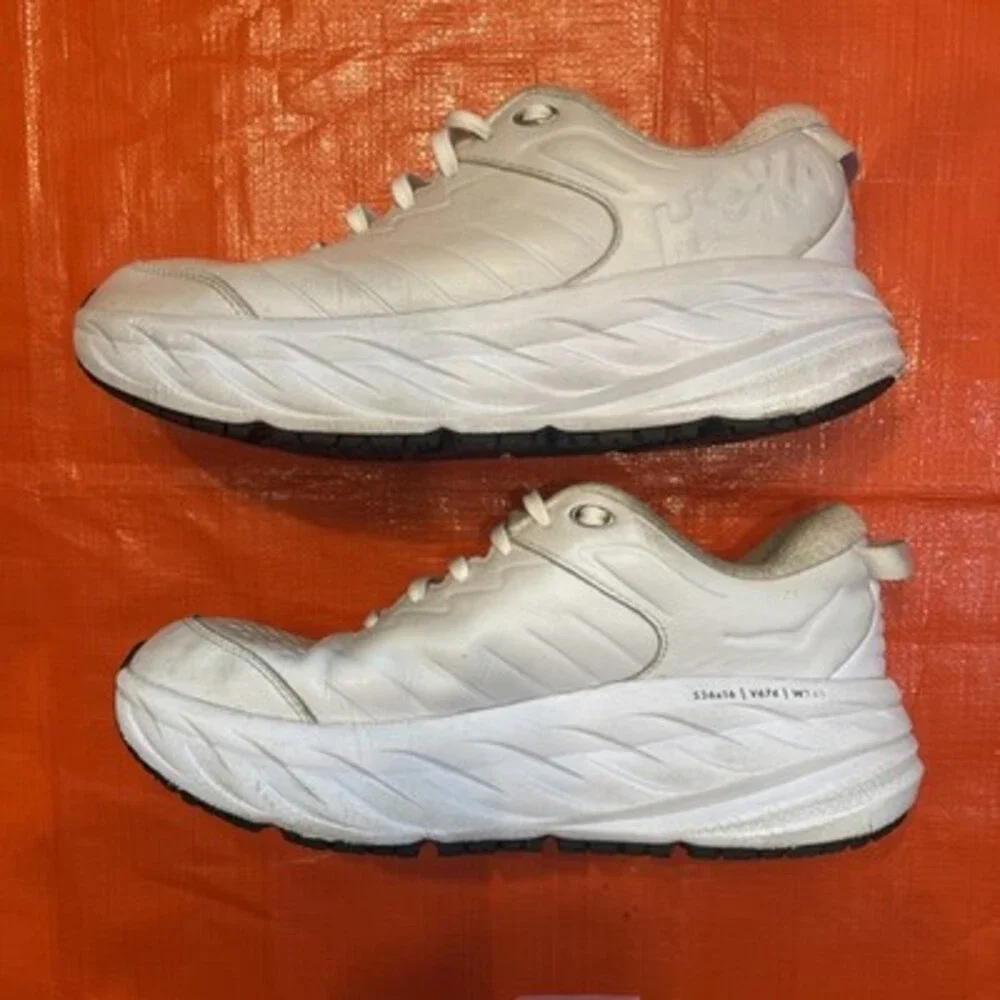 Hoka Size 9.5 -One One HOKA Bondi SR White. Very Cool Shoes, Priced To Sell